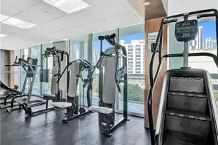 31 SE 5th St, Miami, FL 33131 - Photo 25