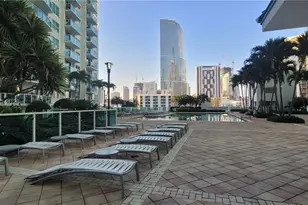 31 SE 5th St, Miami, FL 33131 - Photo 53