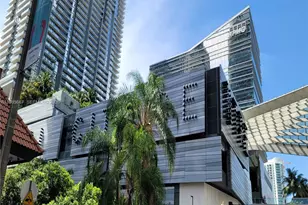 31 SE 5th St, Miami, FL 33131 - Photo 31