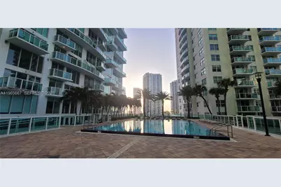 31 SE 5th St #1110, Miami, FL 33131 - Photo 49