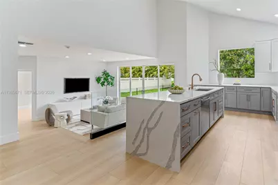 9840 Stover Way, Wellington, FL 33414 - Photo 11