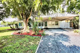 2507 Andros Ln, Fort Lauderdale, FL 33312 - Photo 13