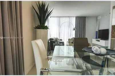 5300 Paseo Blvd, Doral, FL 33166 - Photo 7