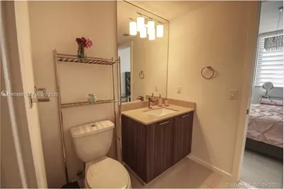 5300 Paseo Blvd, Doral, FL 33166 - Photo 23