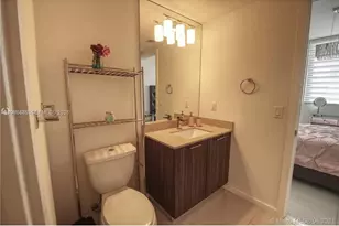 5300 Paseo Blvd, Doral, FL 33166 - Photo 23