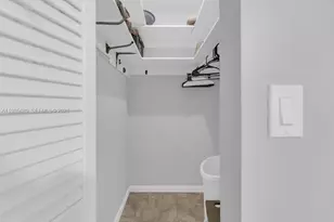 5300 Washington St, Hollywood, FL 33021 - Photo 7