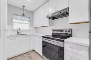 5300 Washington St, Hollywood, FL 33021 - Photo 3