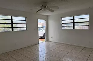 2001 SW 100th Ave, Miramar, FL 33025 - Photo 5