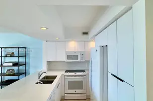 5600 Collins Ave, Miami Beach, FL 33140 - Photo 5