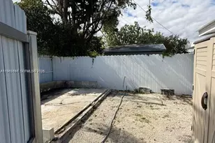 19020 SW 91st Ave, Cutler Bay, FL 33157 - Photo 25