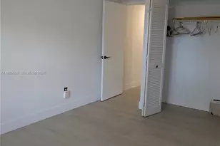 601 Ives Dairy Rd, Miami, FL 33179 - Photo 25