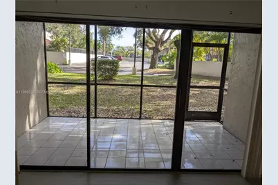 601 Ives Dairy Rd #103-8, Miami, FL 33179 - Photo 49