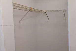 601 Ives Dairy Rd, Miami, FL 33179 - Photo 19