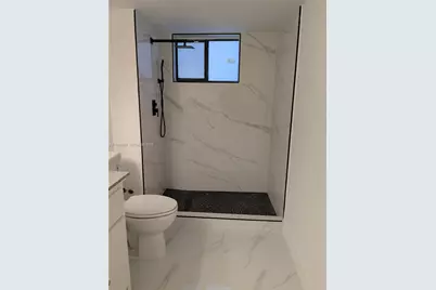 601 Ives Dairy Rd #103-8, Miami, FL 33179 - Photo 7