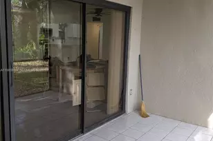 601 Ives Dairy Rd, Miami, FL 33179 - Photo 51