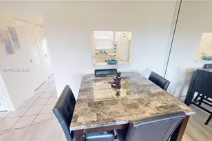 9621 Sunrise Lakes Blvd, Sunrise, FL 33322 - Photo 5