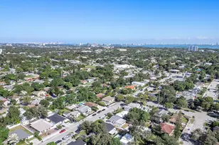 340 NW 45th St, Miami, FL 33127 - Photo 9