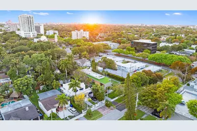 234 SW 22nd Rd, Miami, FL 33129 - Photo 93