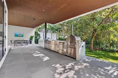 234 SW 22nd Rd, Miami, FL 33129 - Photo 29