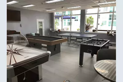 1200 Brickell Bay Dr #3621, Miami, FL 33131 - Photo 23