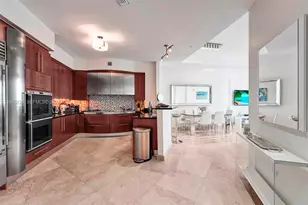 18101 Collins Ave, Sunny Isles Beach, FL 33160 - Photo 3