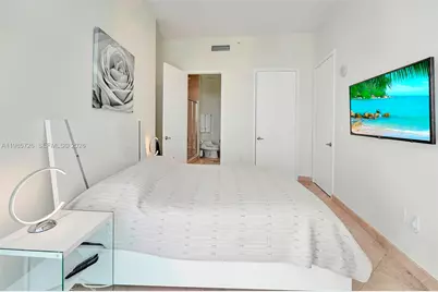 18101 Collins Ave #5108, Sunny Isles Beach, FL 33160 - Photo 21