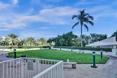 18101 Collins Ave #5108, Sunny Isles Beach, FL 33160 - Photo 27