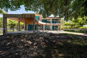 18770 NE 22nd Ave, Miami, FL 33180 - Photo 5
