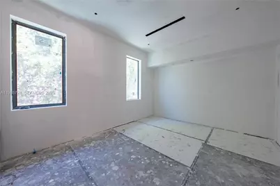 18770 NE 22nd Ave, Miami, FL 33180 - Photo 25