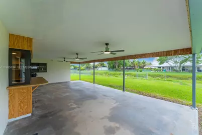 9454 Sterling Dr, Cutler Bay, FL 33157 - Photo 15