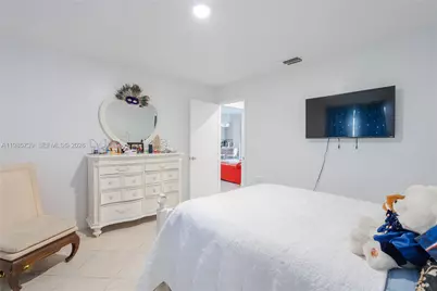[Address not provided], Cape Coral, FL 33993 - Photo 29
