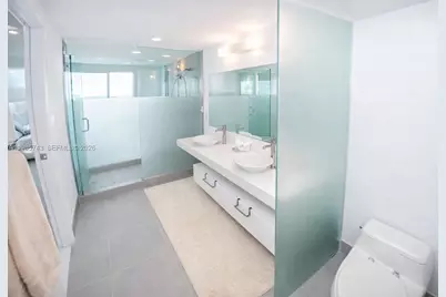 92 SW 3rd St #2510, Miami, FL 33130 - Photo 9