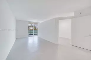 2301 Collins Ave, Miami Beach, FL 33139 - Photo 11