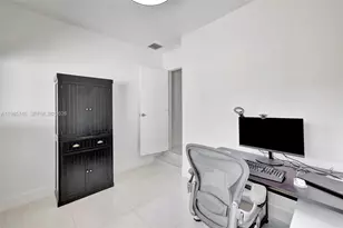 2506 NE 30th St, Fort Lauderdale, FL 33306 - Photo 29