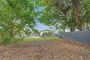 754 NE 40th St, Fort Lauderdale, FL 33334 - Photo 11