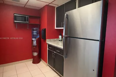 7601 E Treasure Dr #910, North Bay Village, FL 33141 - Photo 7