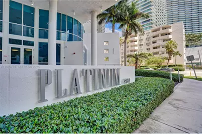 480 NE 30th St #1007, Miami, FL 33137 - Photo 5