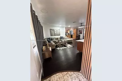 2827 McKinley St, Hollywood, FL 33020 - Photo 11