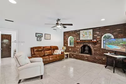 13110 SW 104th Ave, Miami, FL 33176 - Photo 13