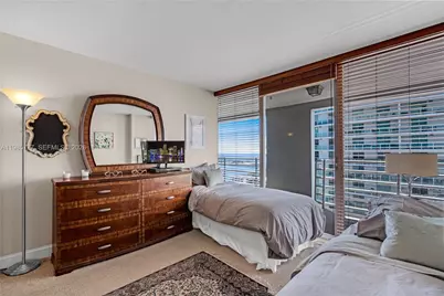 2025 Brickell Ave #1703, Miami, FL 33129 - Photo 27