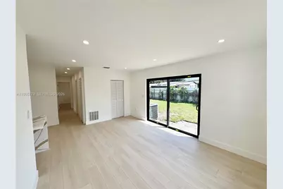 3810 NW 173rd Ter, Miami Gardens, FL 33055 - Photo 17