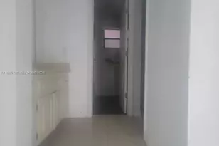 710 SW 99th Ct Circle, Miami, FL 33174 - Photo 13