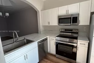 15750 SW 92nd Ave, Palmetto Bay, FL 33157 - Photo 3