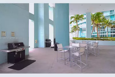 1900 N Bayshore Dr #2804, Miami, FL 33132 - Photo 9