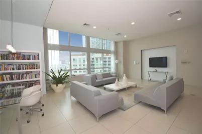 1900 N Bayshore Dr #2804, Miami, FL 33132 - Photo 11