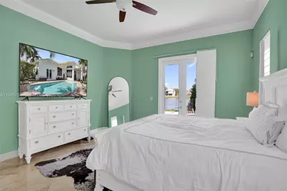 3736 Amelia Island Ln, Davie, FL 33328 - Photo 9