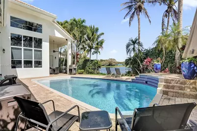 3736 Amelia Island Ln, Davie, FL 33328 - Photo 47