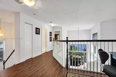 3736 Amelia Island Ln, Davie, FL 33328 - Photo 35