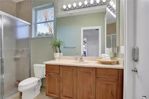 3736 Amelia Island Ln, Davie, FL 33328 - Photo 31