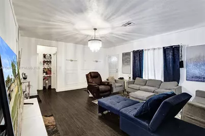 1675 NE 160th St, North Miami Beach, FL 33162 - Photo 5